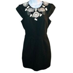 bebe Black Mini Sheath Dress Cap Sleeves Embellished Beaded Yoke Cocktail XXS